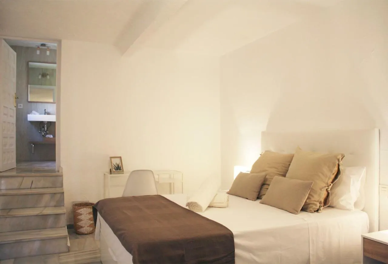 בית נופש הוילה מארבלה The Garden & Pool House-Banus